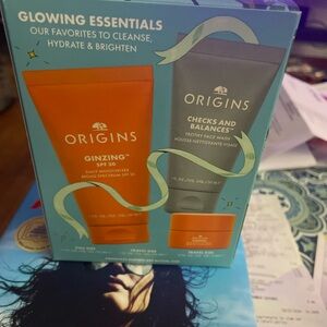 Origins Glowing Essentials Set - Orange & Teal Packaging